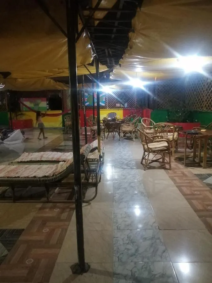Bob Marley Hotel الأقصر