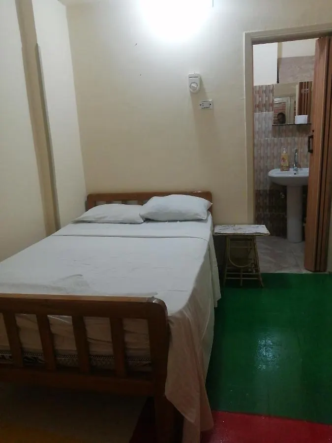 Bob Marley Hotel الأقصر