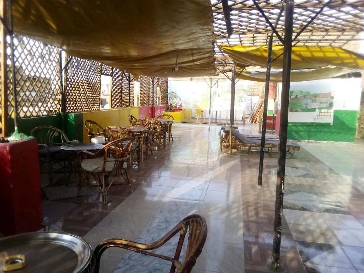 Bob Marley Hotel الأقصر